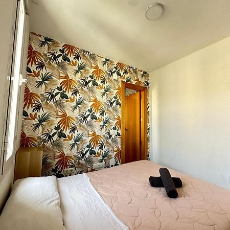 מאלגה Apartamentos Playa Huelin מראה חיצוני תמונה