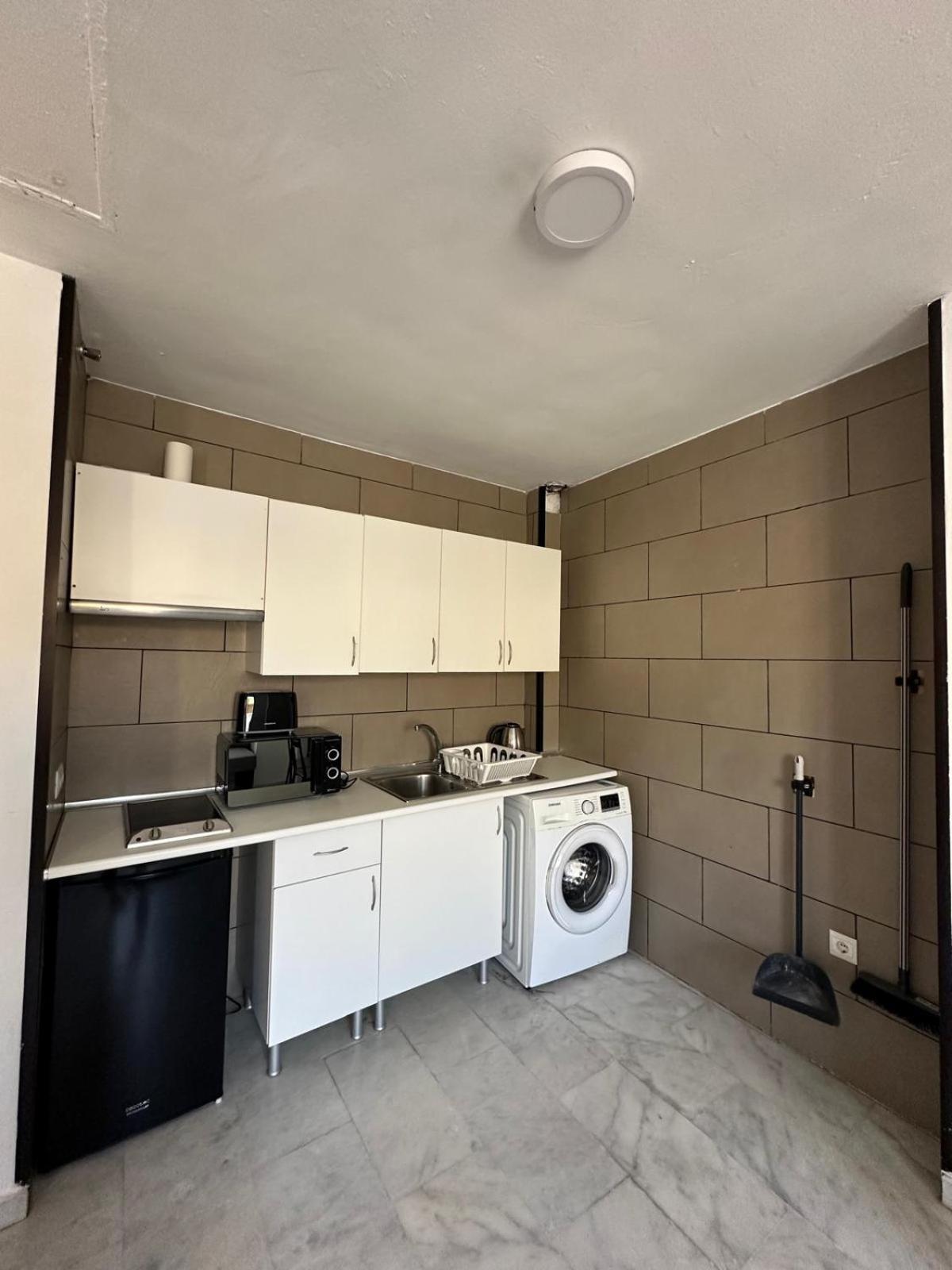 מאלגה Apartamentos Playa Huelin מראה חיצוני תמונה
